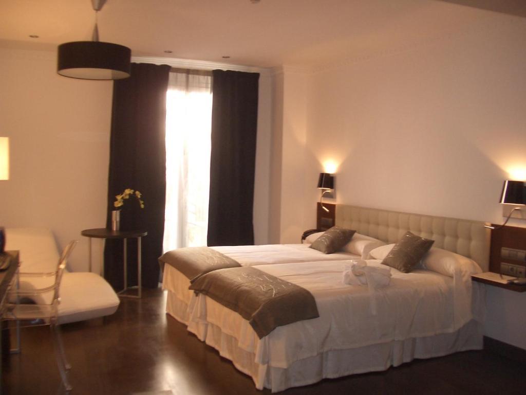 Superior Double Room,1271874052:JPEG